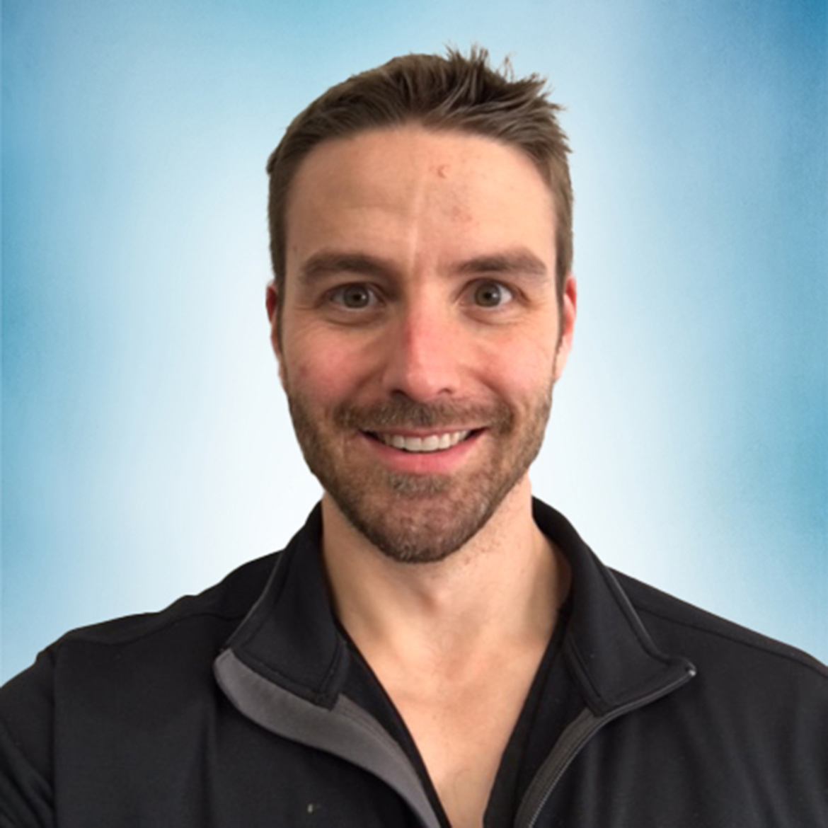 Headshot of Matthew Nall, PT, DPT, OCS, CSCS.