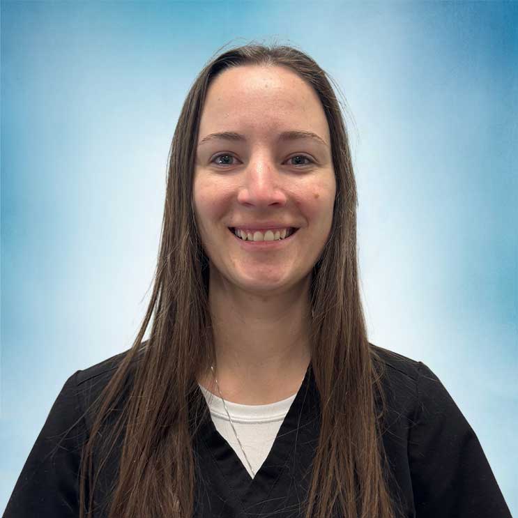 Headshot of Ashlie Rose PT, DPT.